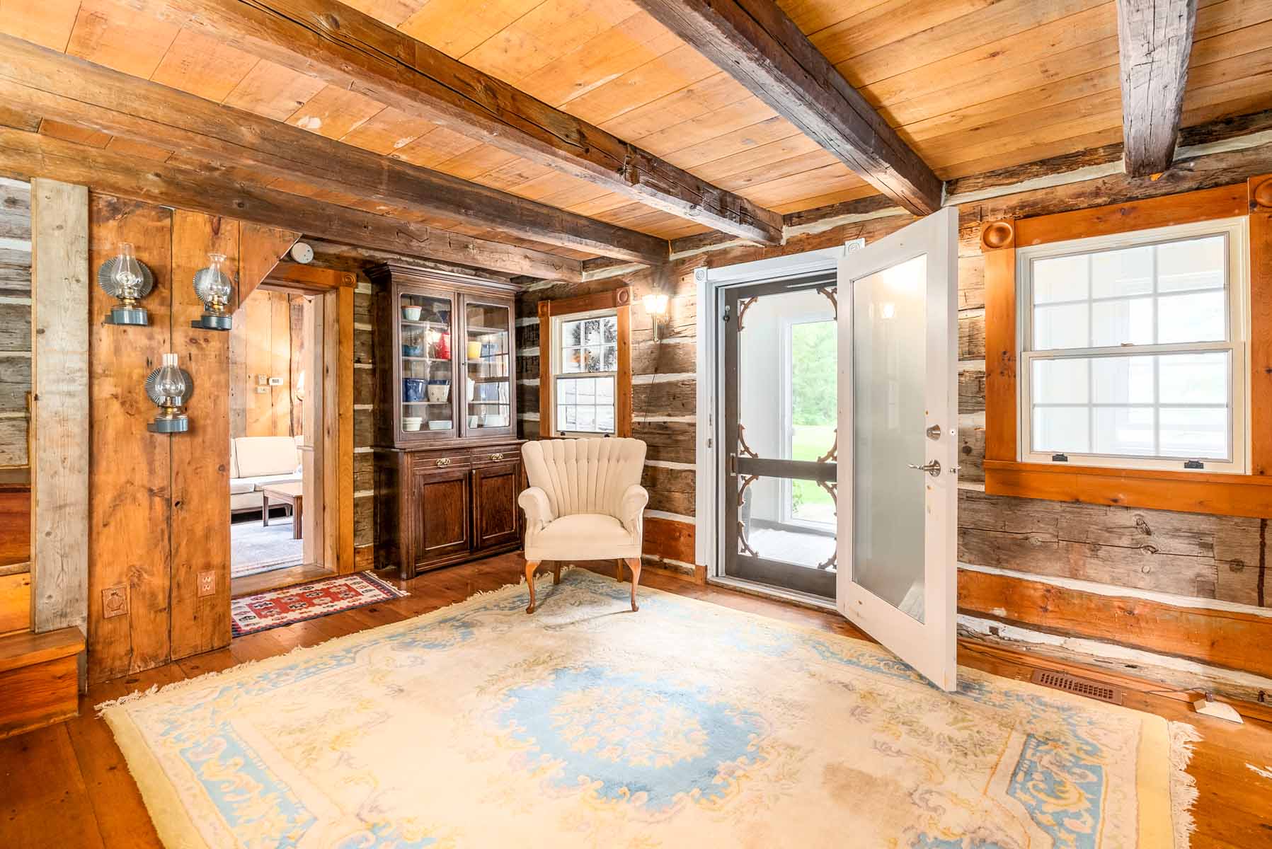 Open property gallery