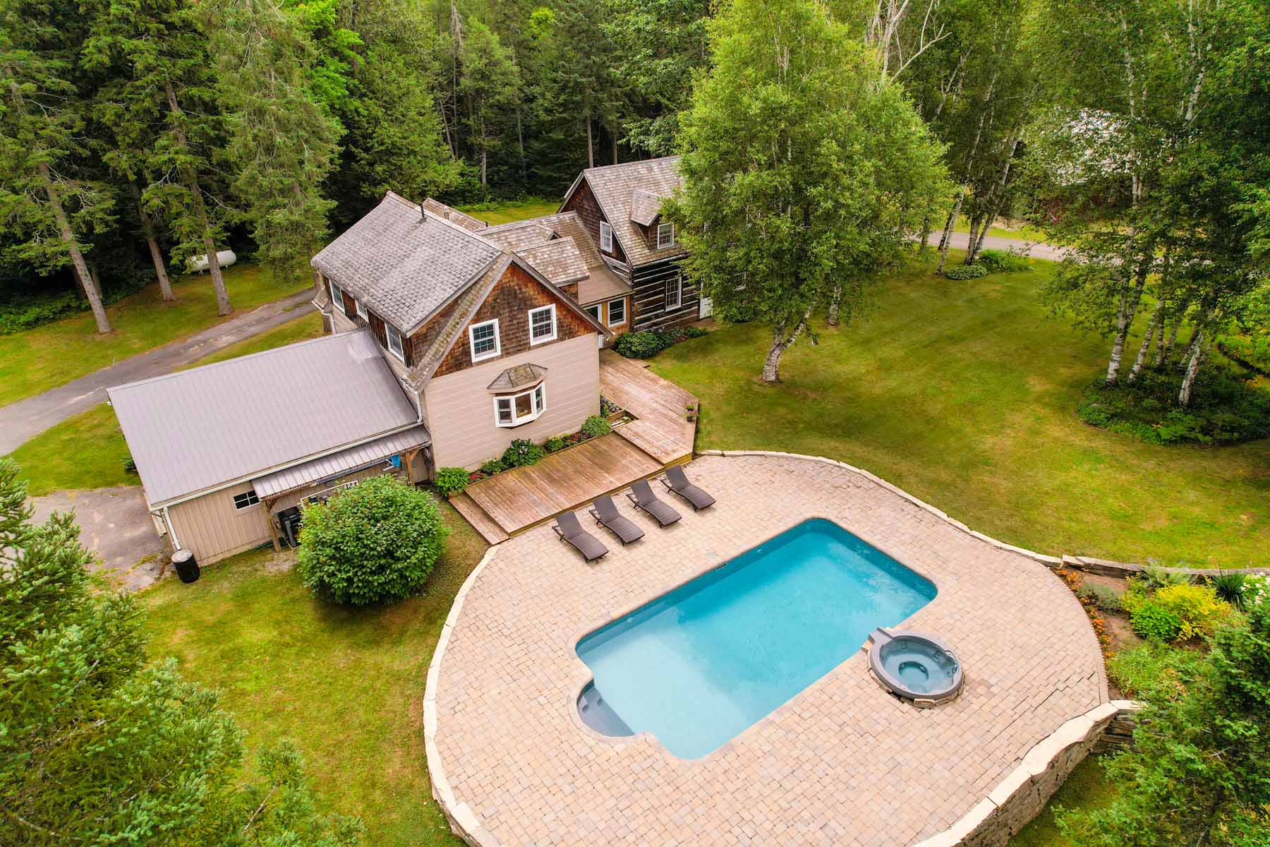 Open property gallery