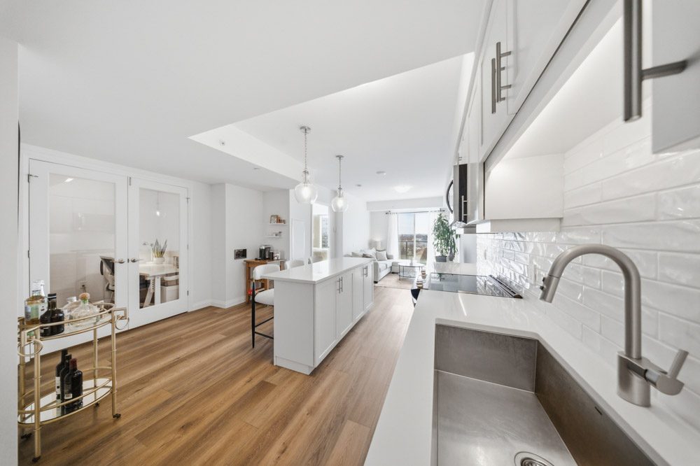 Open property gallery