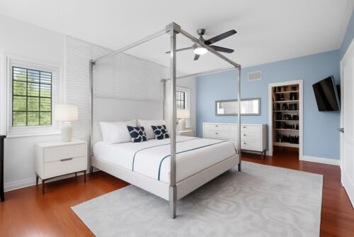 Open property gallery
