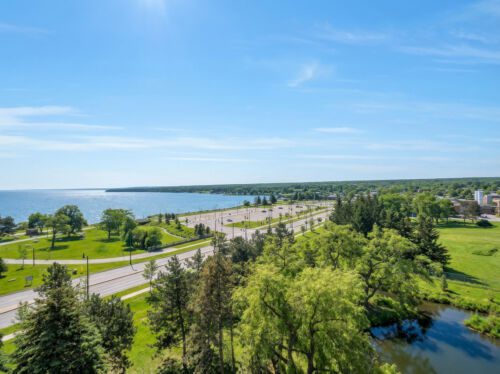 Open property gallery