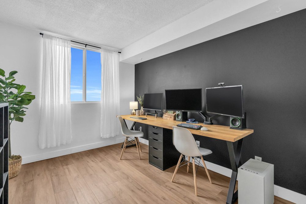Open property gallery