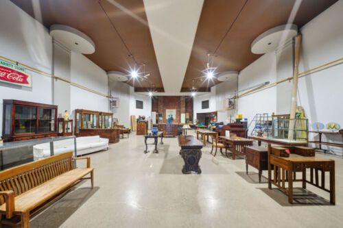 Open property gallery