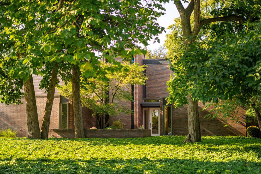 Open property gallery