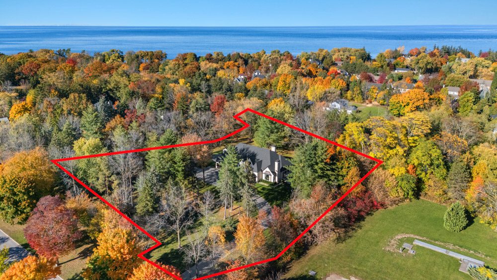 Open property gallery