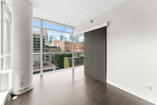 Open property gallery