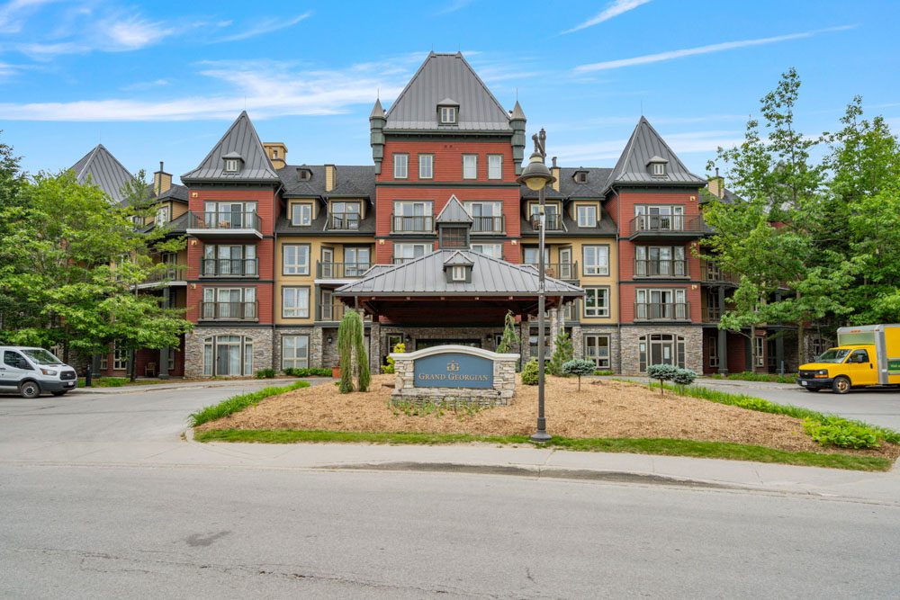 Open property gallery