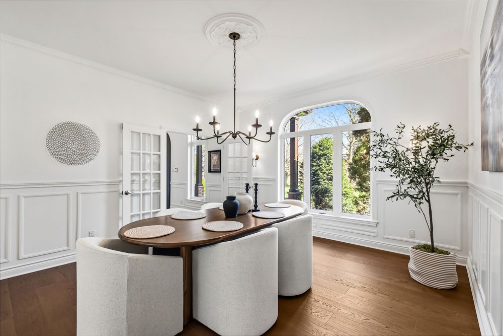 Open property gallery