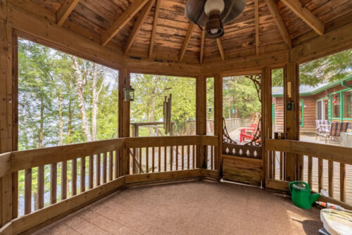Open property gallery