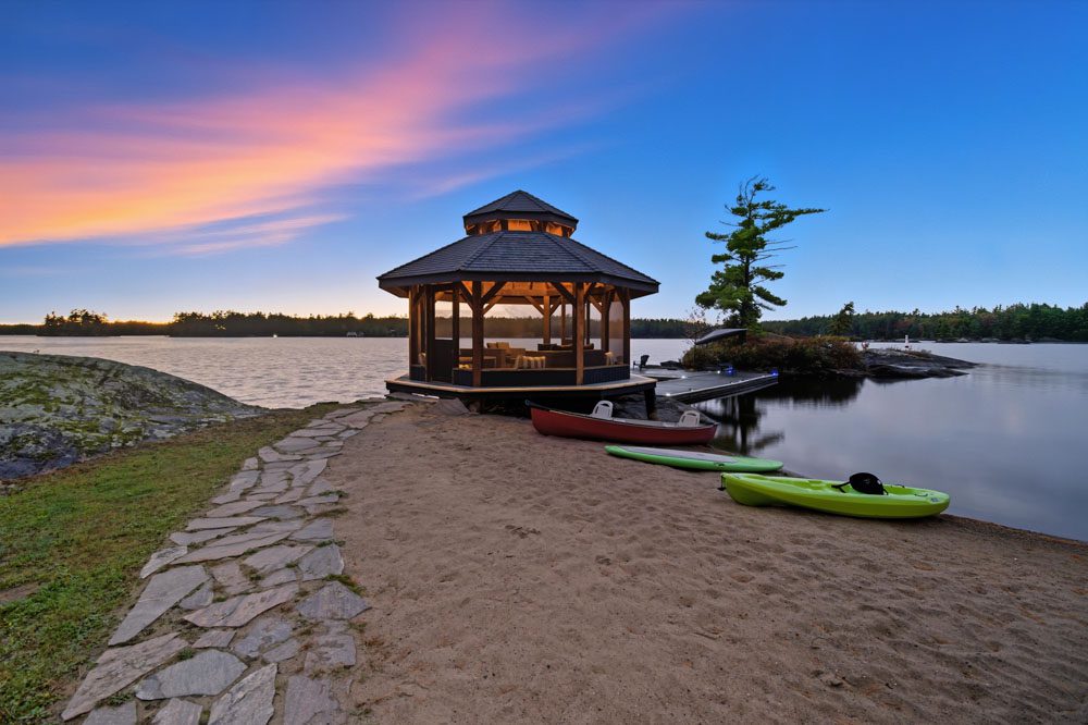 Open property gallery