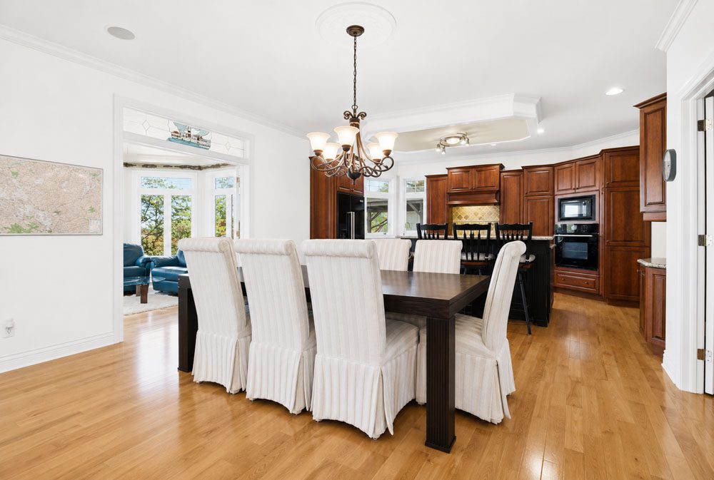 Open property gallery