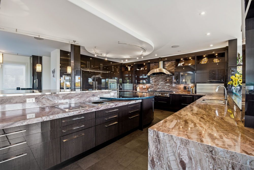 Open property gallery