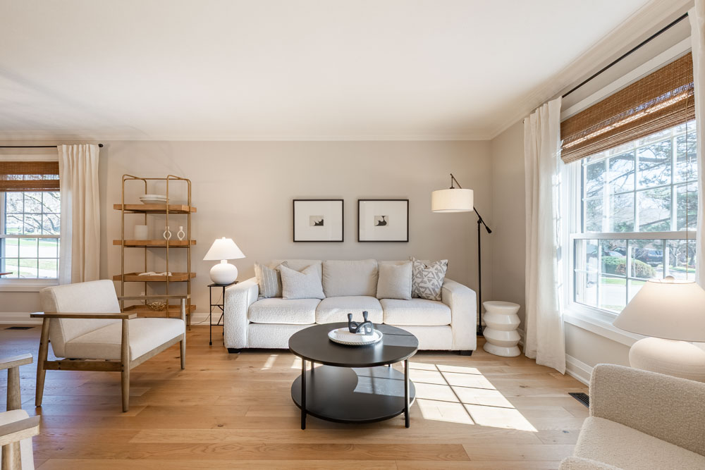 Open property gallery