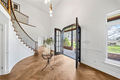 Open property gallery