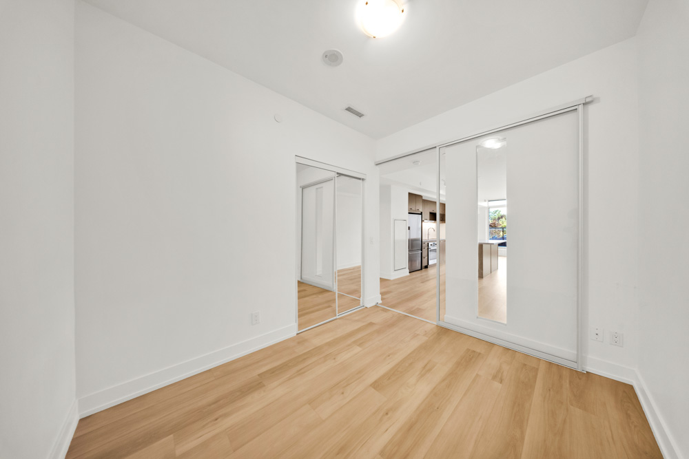 Open property gallery