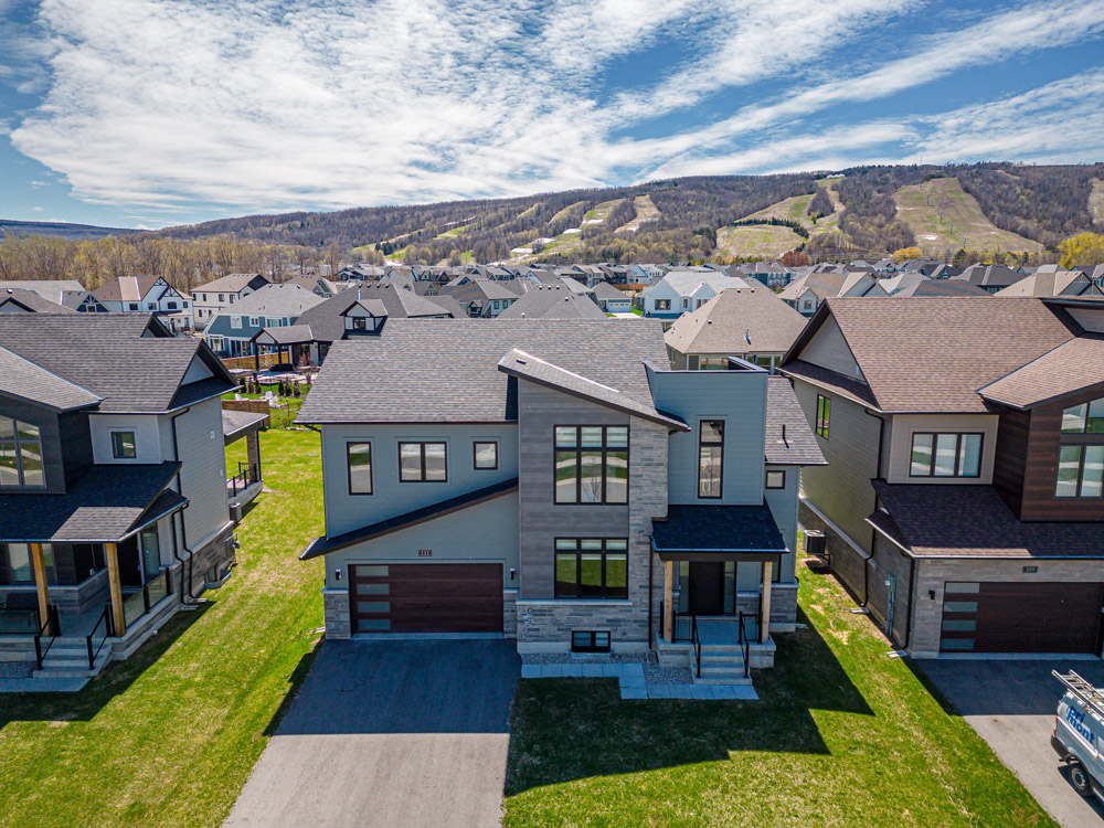 Open property gallery