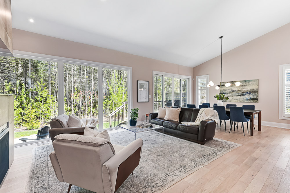 Open property gallery