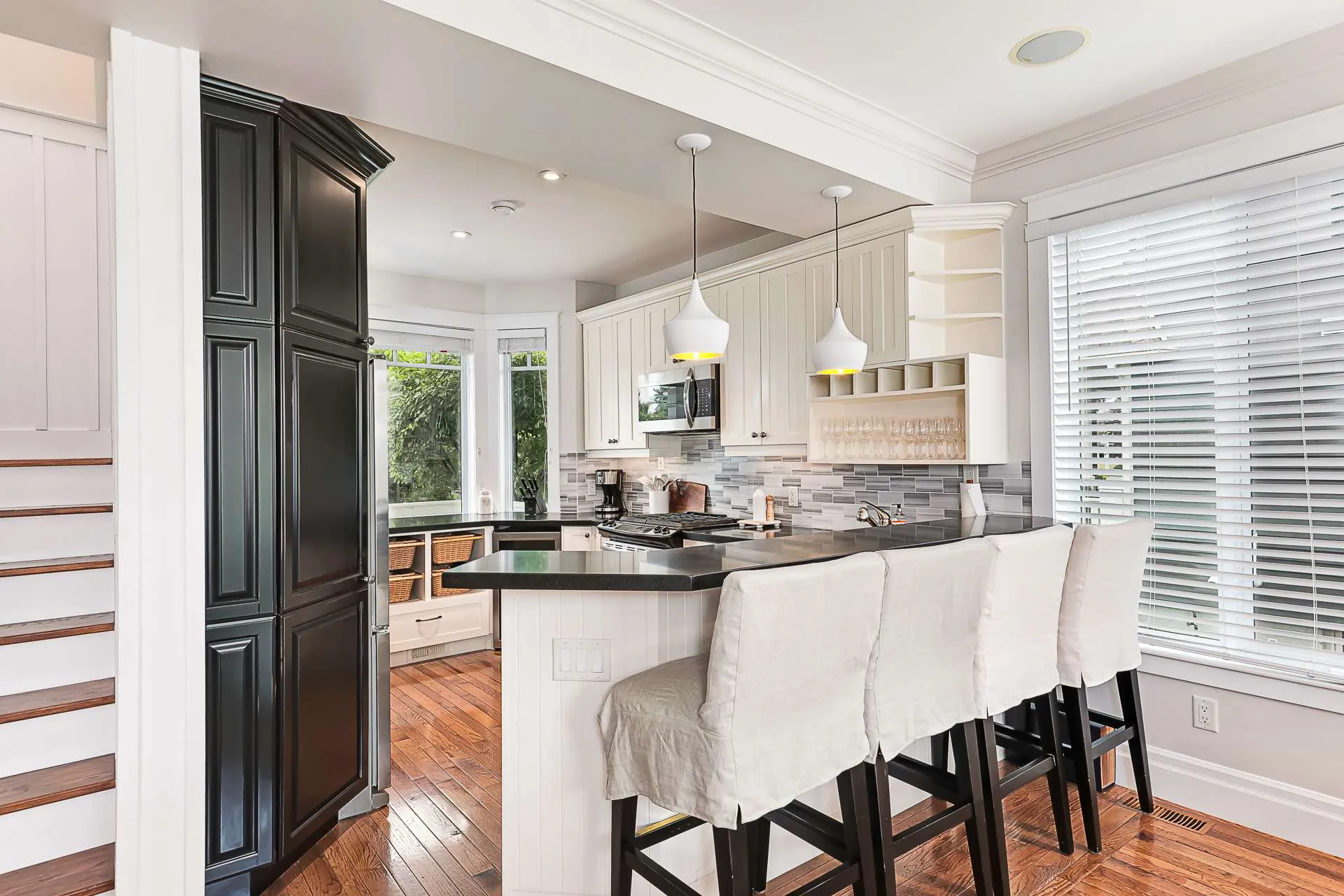 Open property gallery