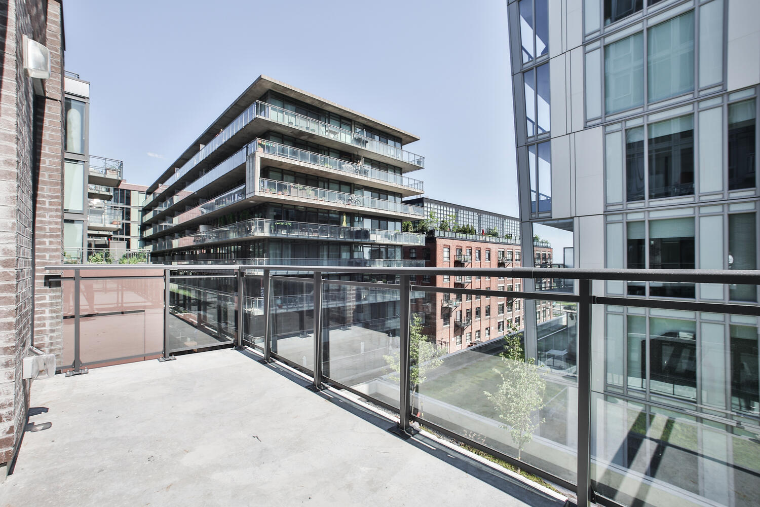 Open property gallery
