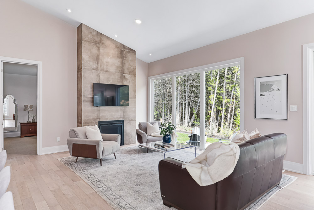 Open property gallery
