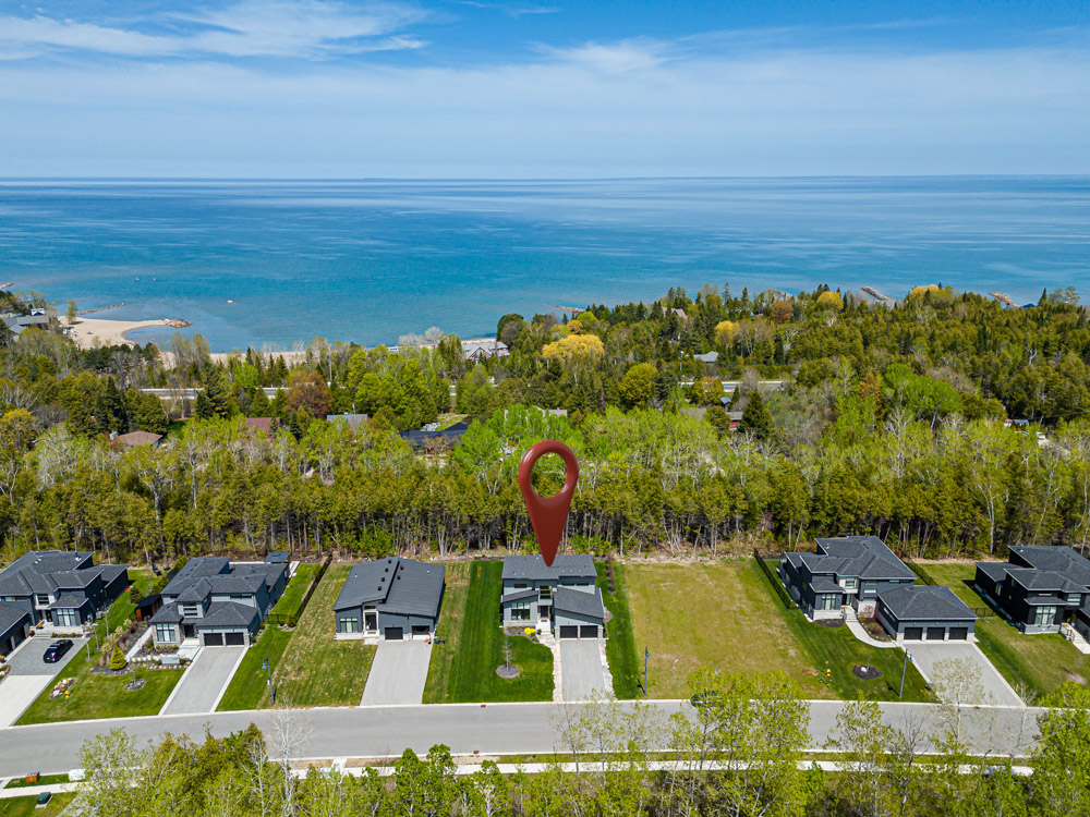 Open property gallery