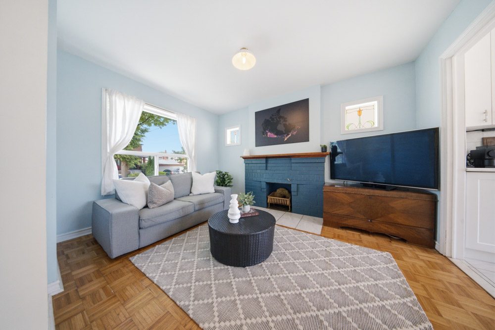 Open property gallery