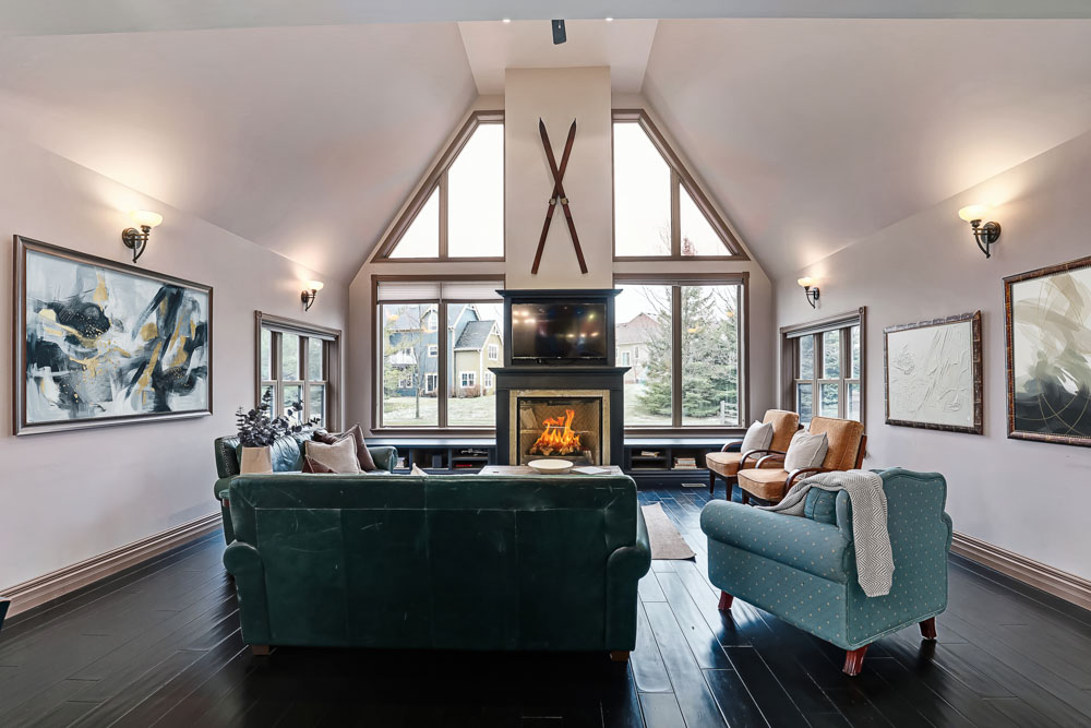 Open property gallery