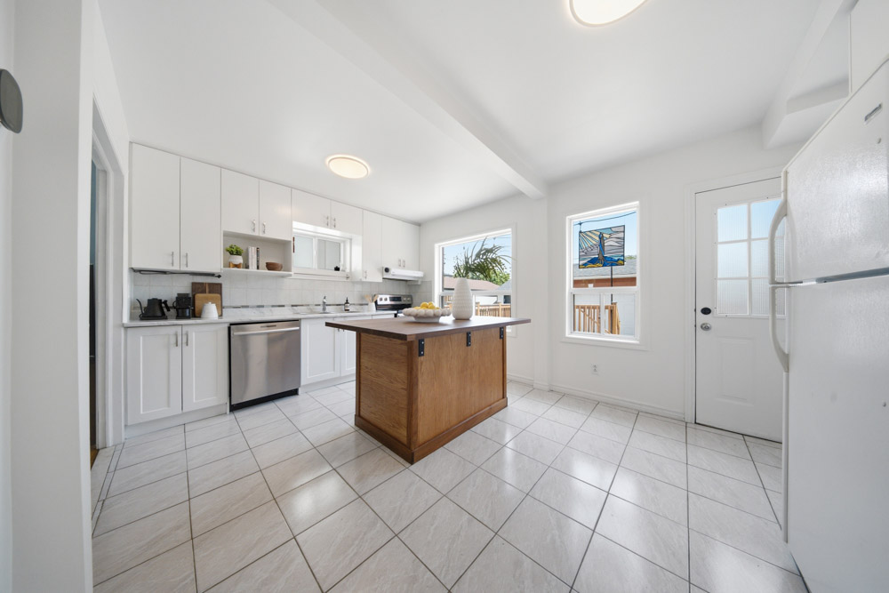 Open property gallery