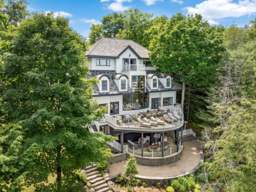 Open property gallery