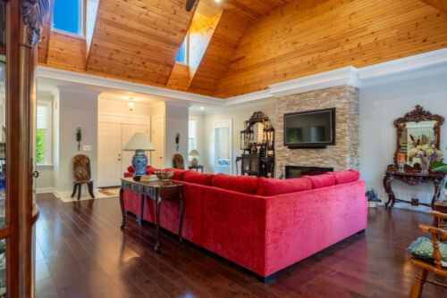 Open property gallery