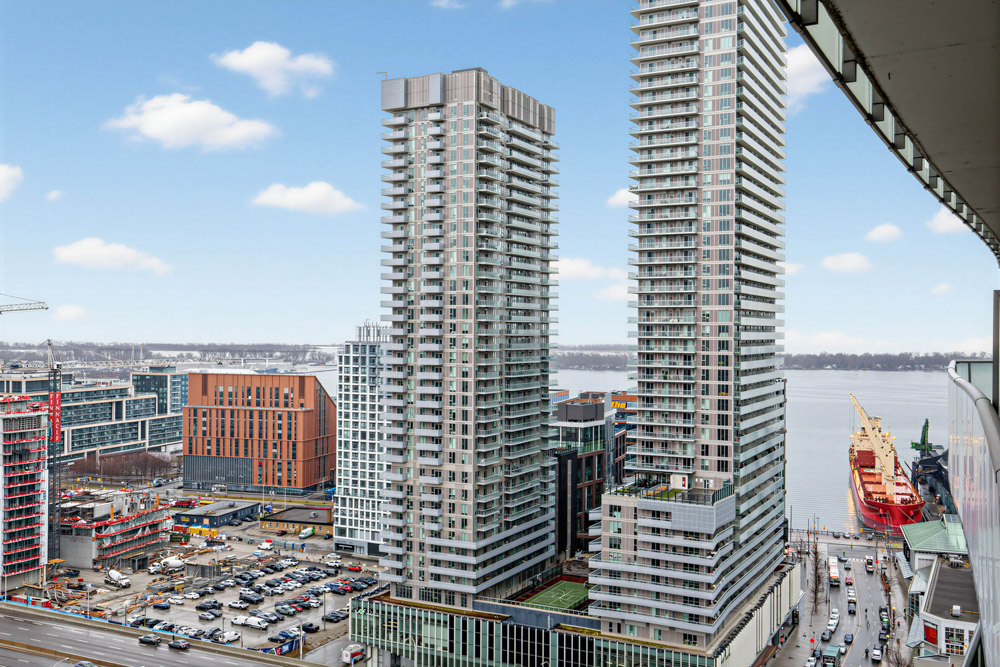 Open property gallery
