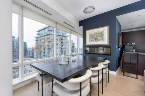 Open property gallery