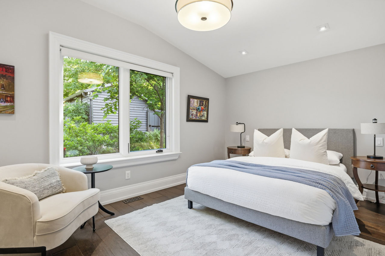 Open property gallery
