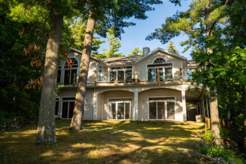Open property gallery