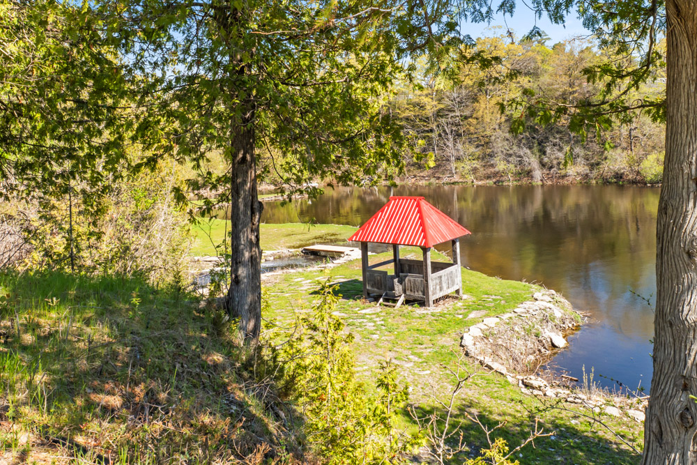Open property gallery