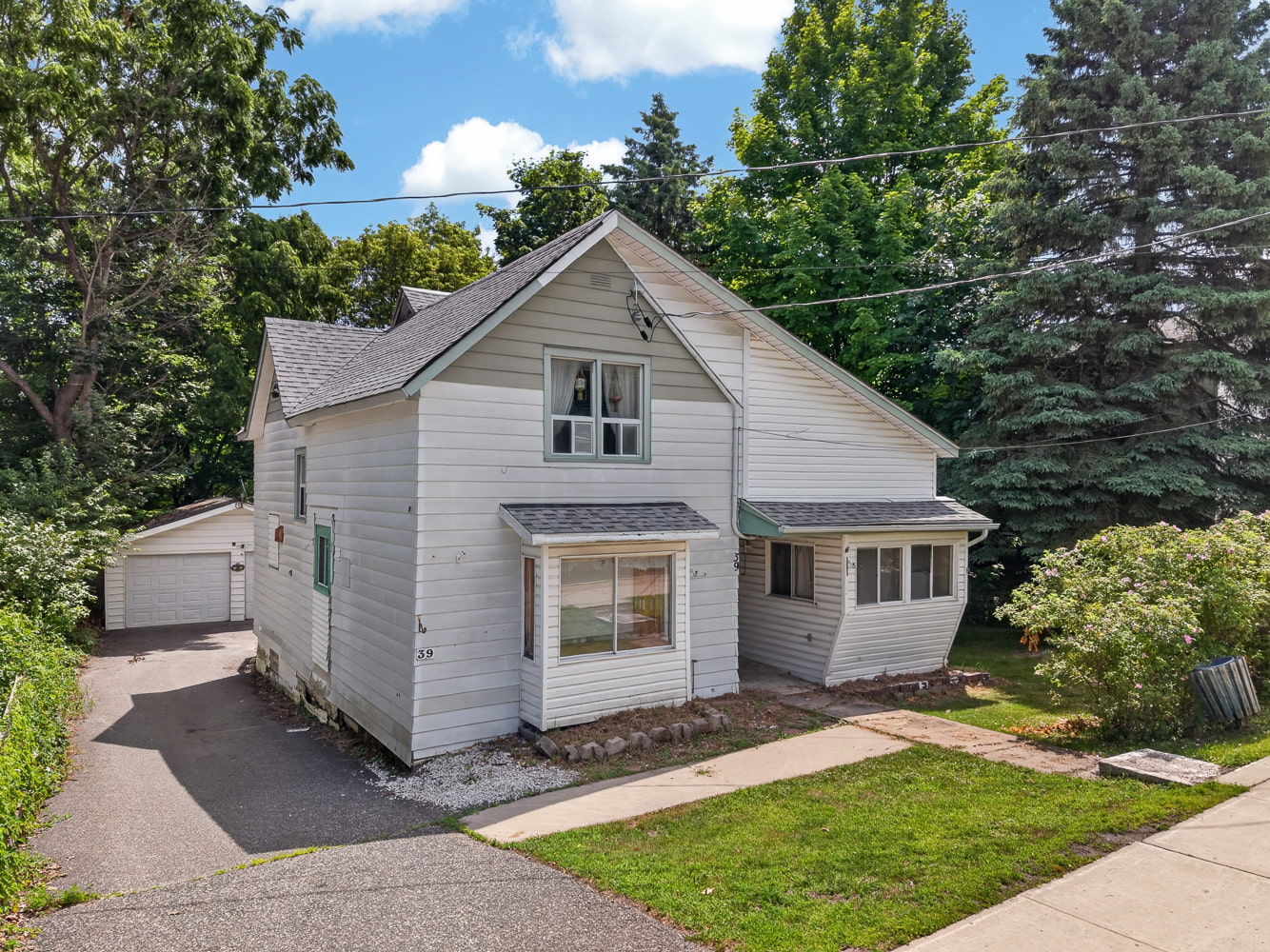 Open property gallery