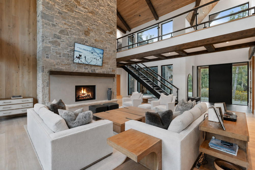 Open property gallery