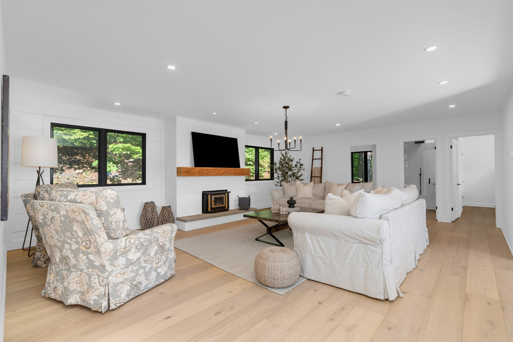 Open property gallery
