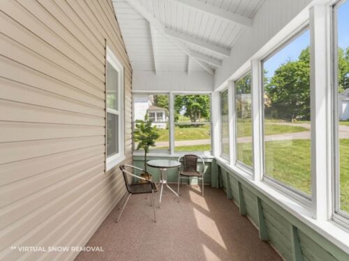 Open property gallery