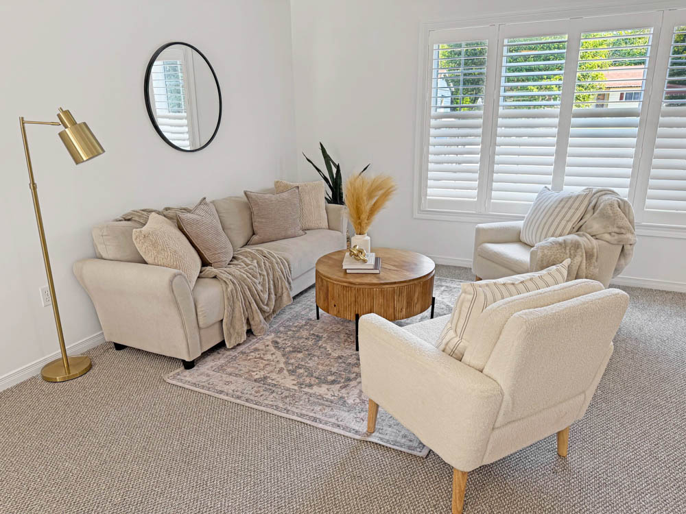 Open property gallery