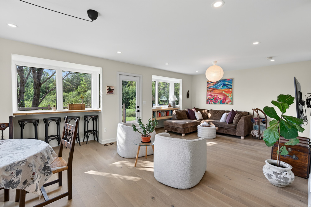Open property gallery