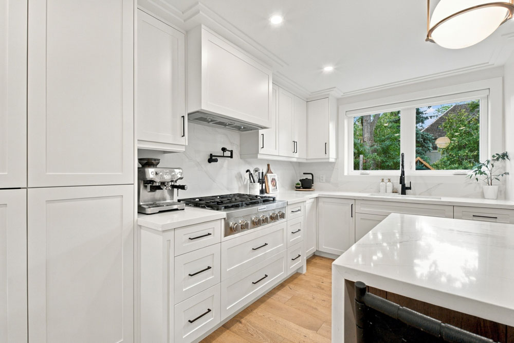 Open property gallery