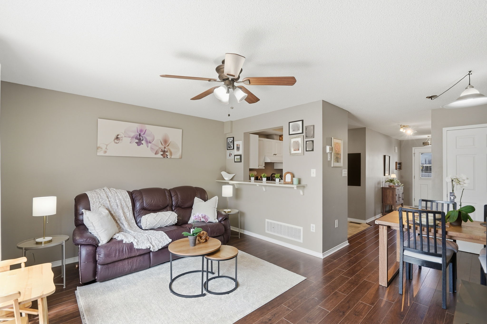 Open property gallery