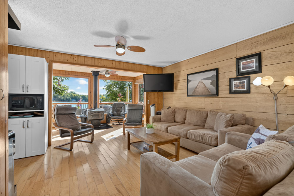 Open property gallery