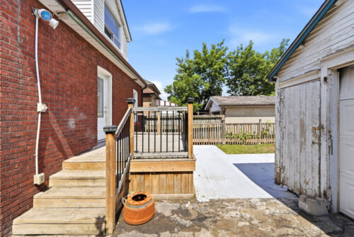 Open property gallery