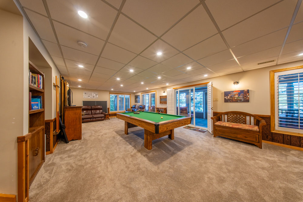 Open property gallery