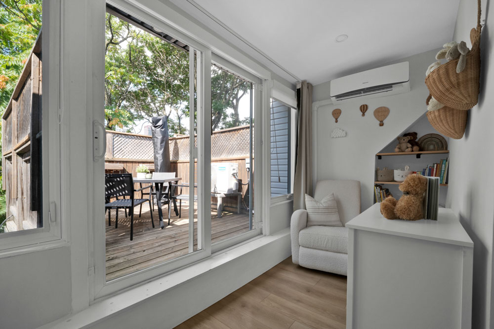 Open property gallery