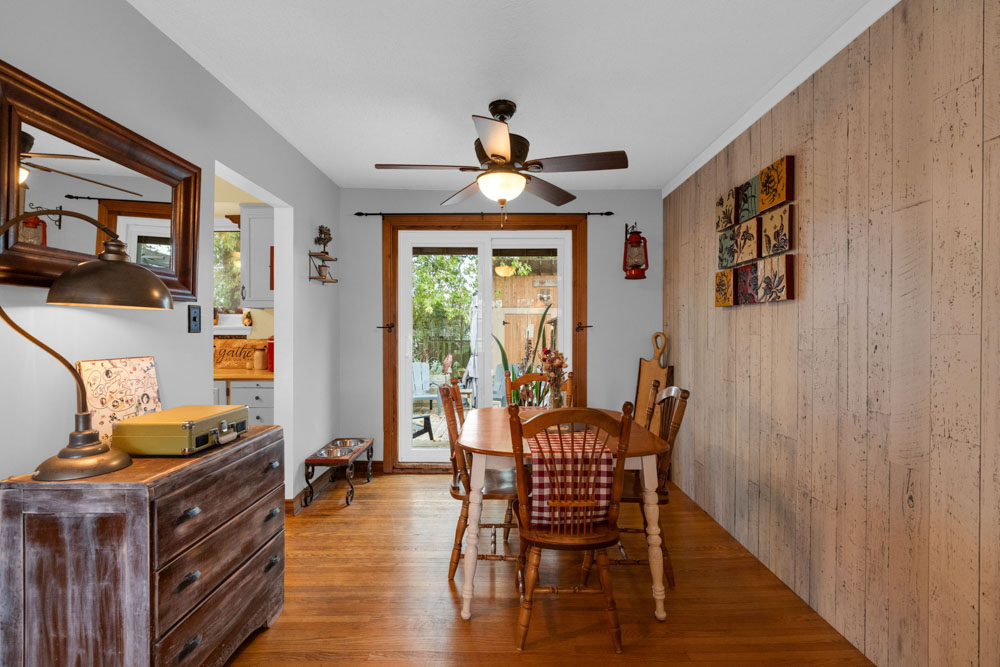 Open property gallery