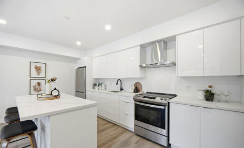 Open property gallery