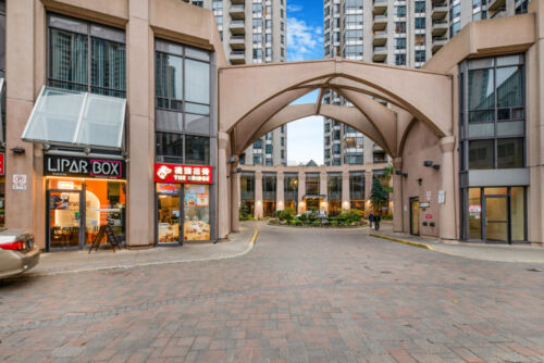 Open property gallery